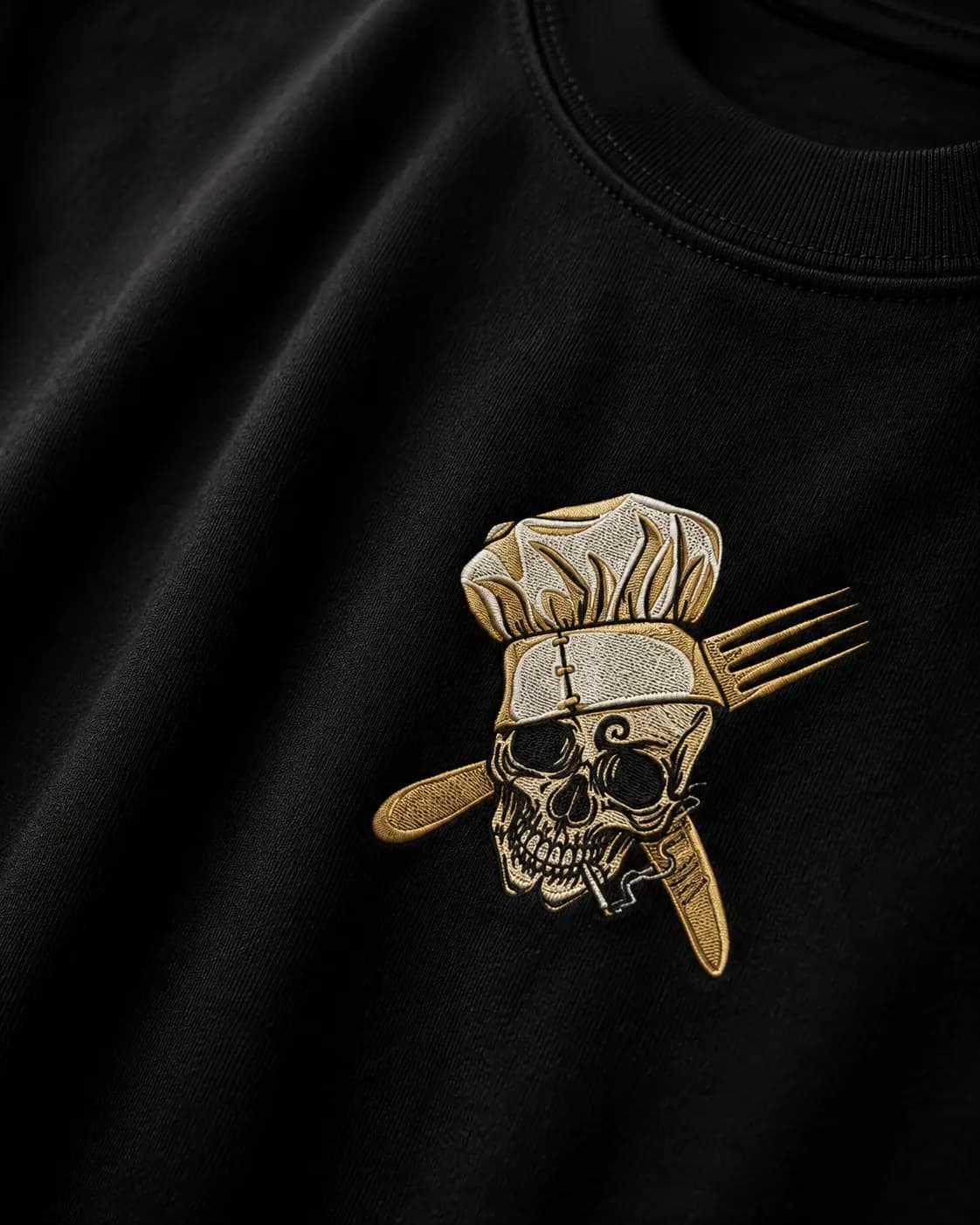 RUZE Sanji Black Leg Oversized Tee model view